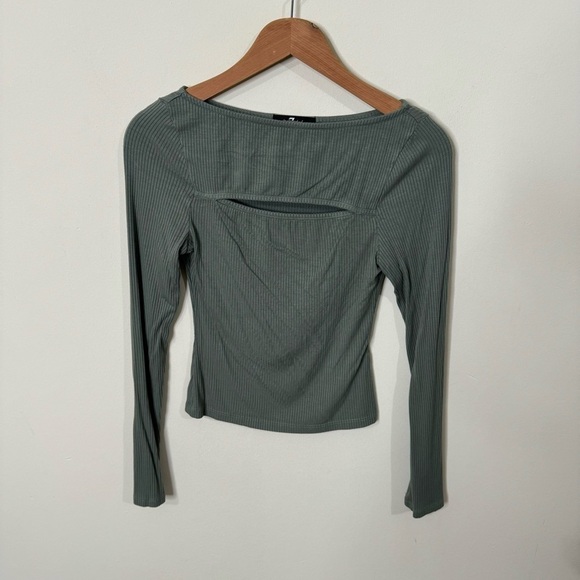 7 For All Mankind Green Ribbed Front Cutout Long Sleeves Top Size XS - Picture 6 of 6